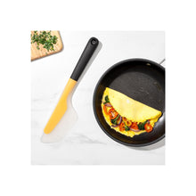Load image into Gallery viewer, Omelet Turner