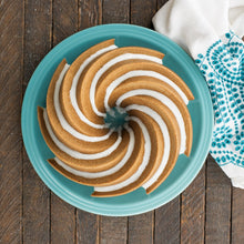 Load image into Gallery viewer, Silver Heritage Bundt Pan