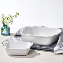 Load image into Gallery viewer, Le Creuset Set of 2 Square Baking Dishes - White