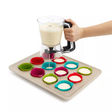 Load image into Gallery viewer, Oxo Precision Batter Dispenser